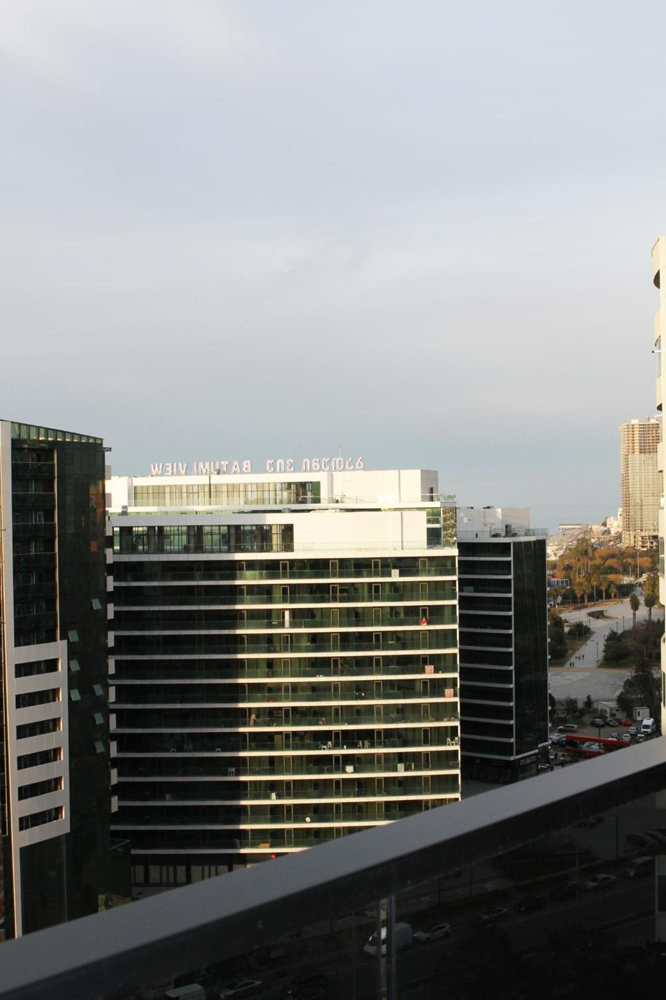 Bi Residence Sea View Luxury Batumi Esterno foto